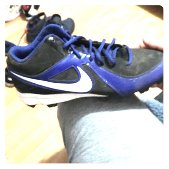 Men’s Nike Cleats - Picture 1 of 3